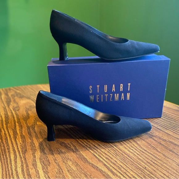 Stuart Weitzman size 9 1/2 AA - Picture 5 of 5